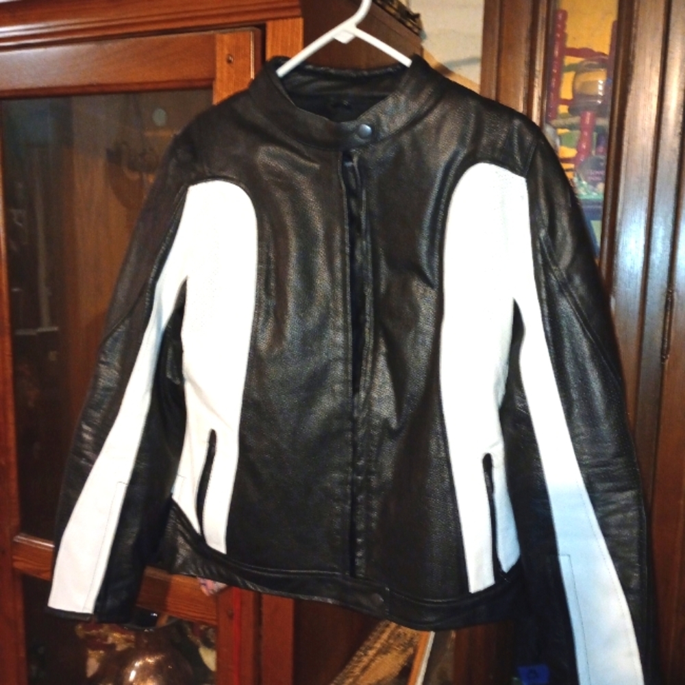Women's Leather Bilt Moto Jacket Size S